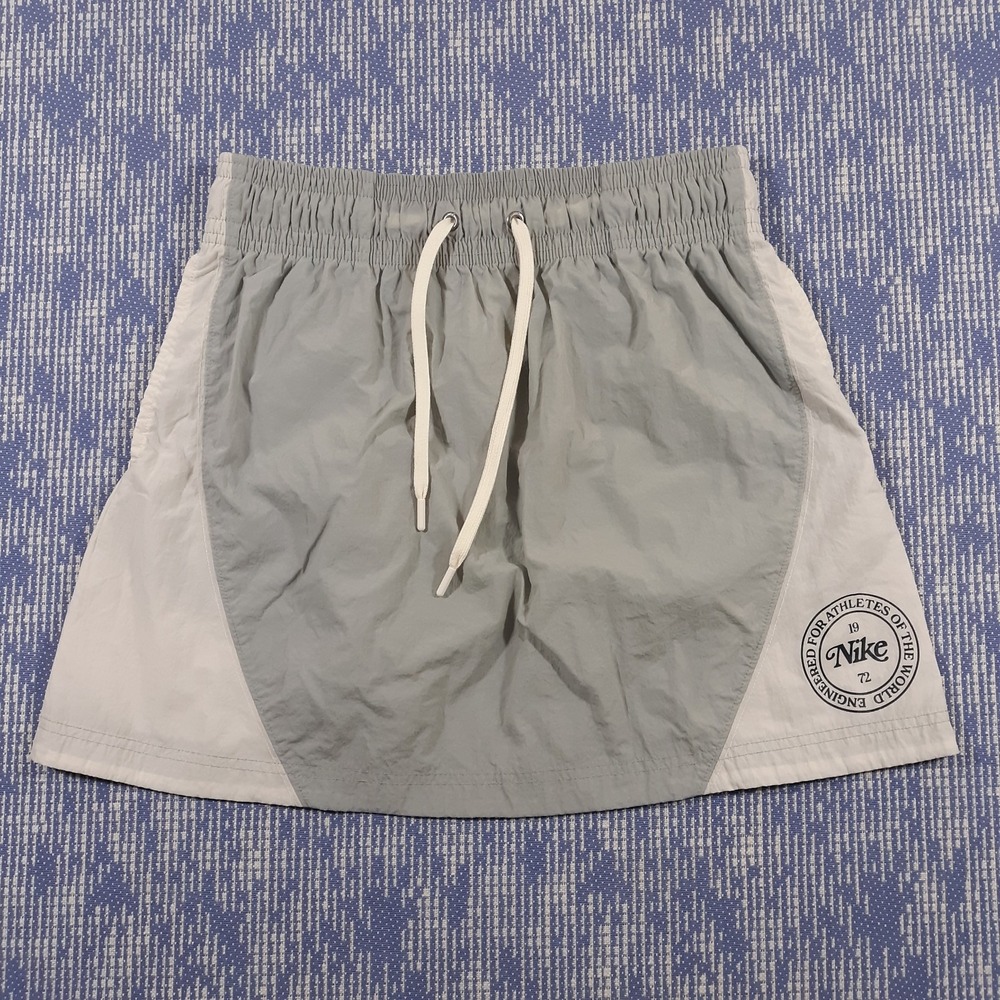 Nike Athletic Skirt Womens Medium Elastic Waist Drawstring Gray Running Unlined